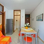 Apartamento In 24409