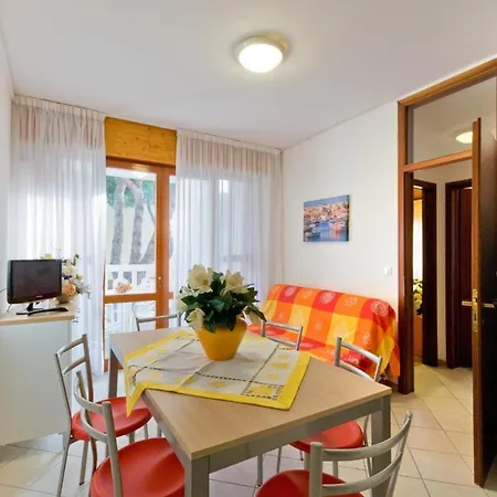 In 24409 Apartament *